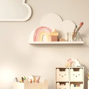 Cloud-shaped wall shelf